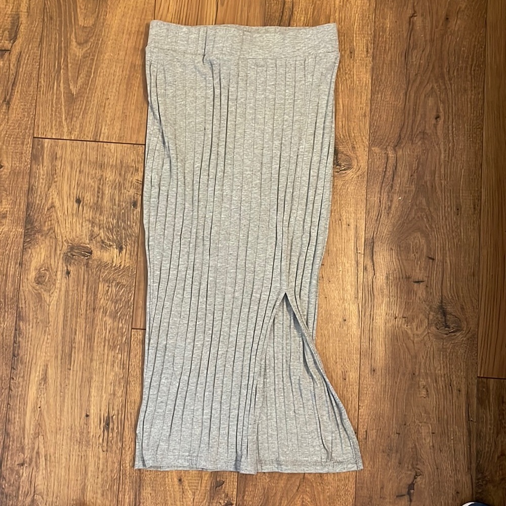 Cute gray skirt